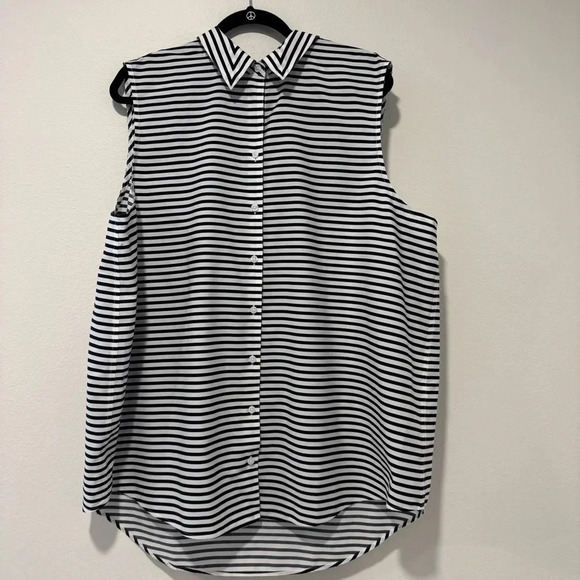 Chico’s Tank Top Effortless Sleek Stripe Collared No Iron Cotton 4 - Picture 1 of 6